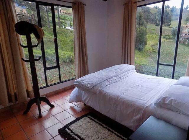 Cabanas Refugio Del Cerro Aquitania Exterior photo